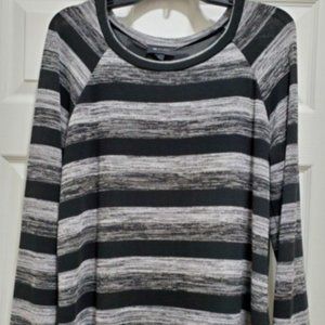 AB Studio~ Long Sleeve Top, Blouse, Shirt! Black stripes. Sz XL. X-Large. EUC!
